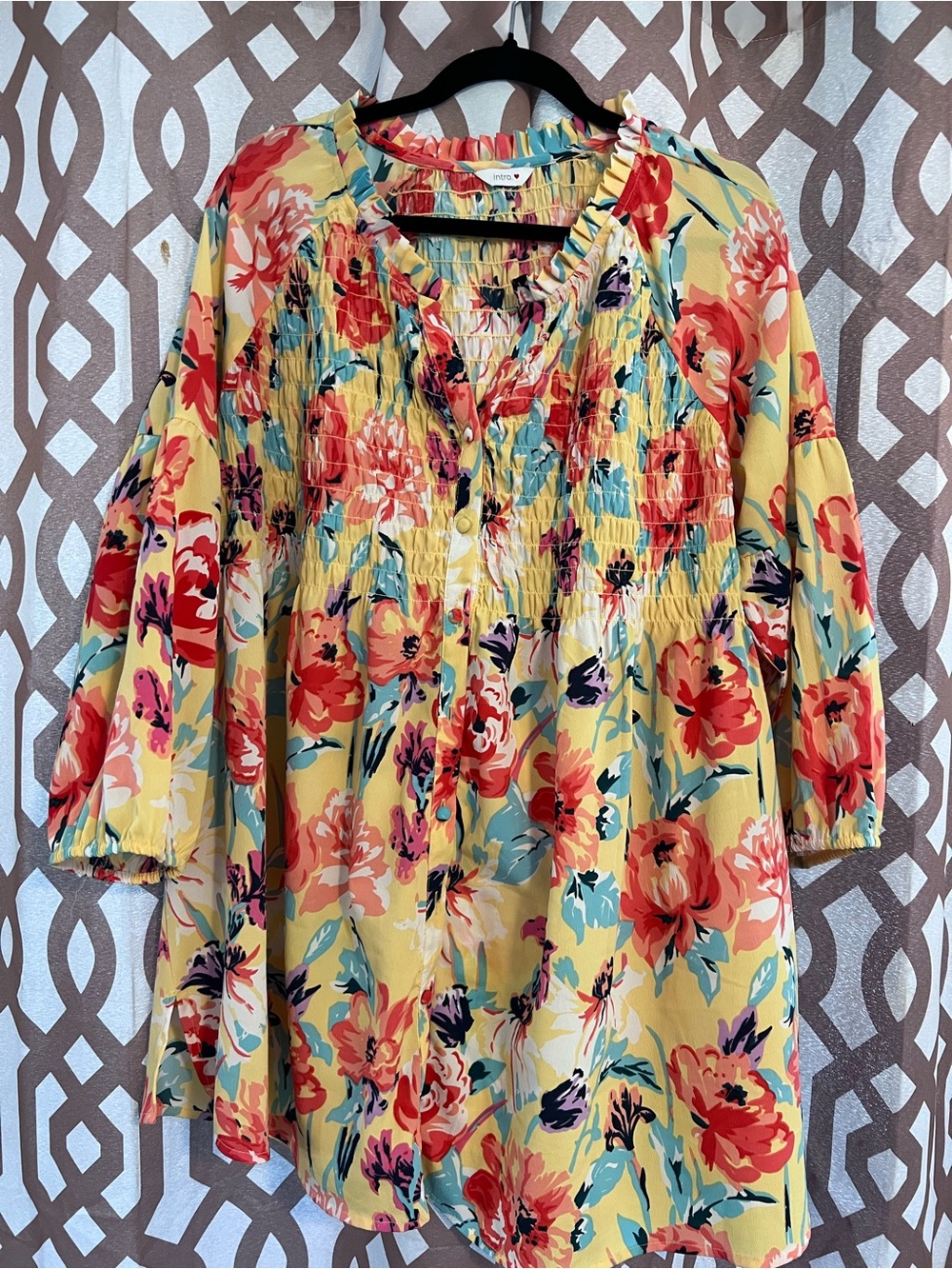 intro. Yellow Floral Smocked Tunic